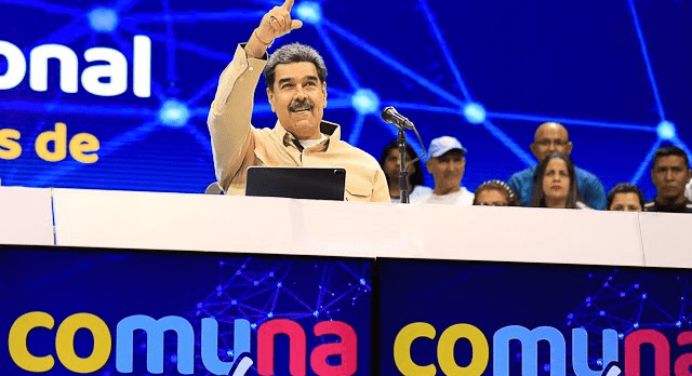 Presidente Maduro aprueba financiamiento para 2 mil proyectos comunales