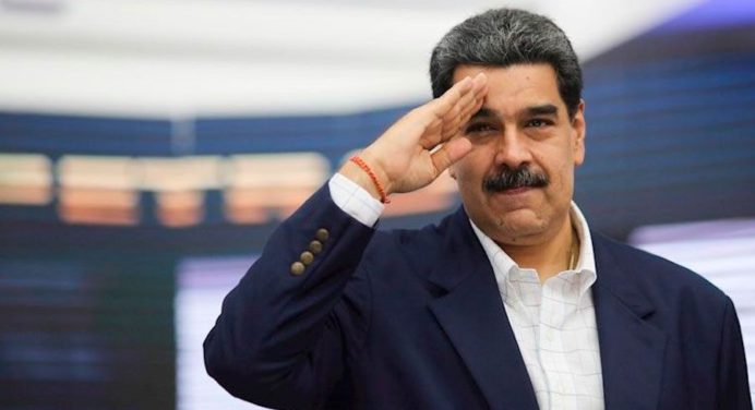 Presidente Maduro celebra el éxito de Putin en superar un intento de rebelión armada