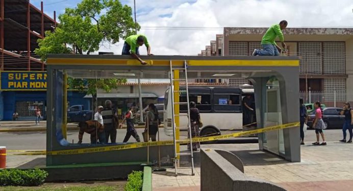 Alcaldía de Maturín realiza mantenimiento preventivo de paradas