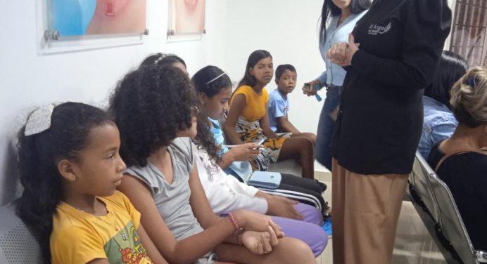 Ana Fuentes garantiza servicio gratuito de odontología a niños maturineses