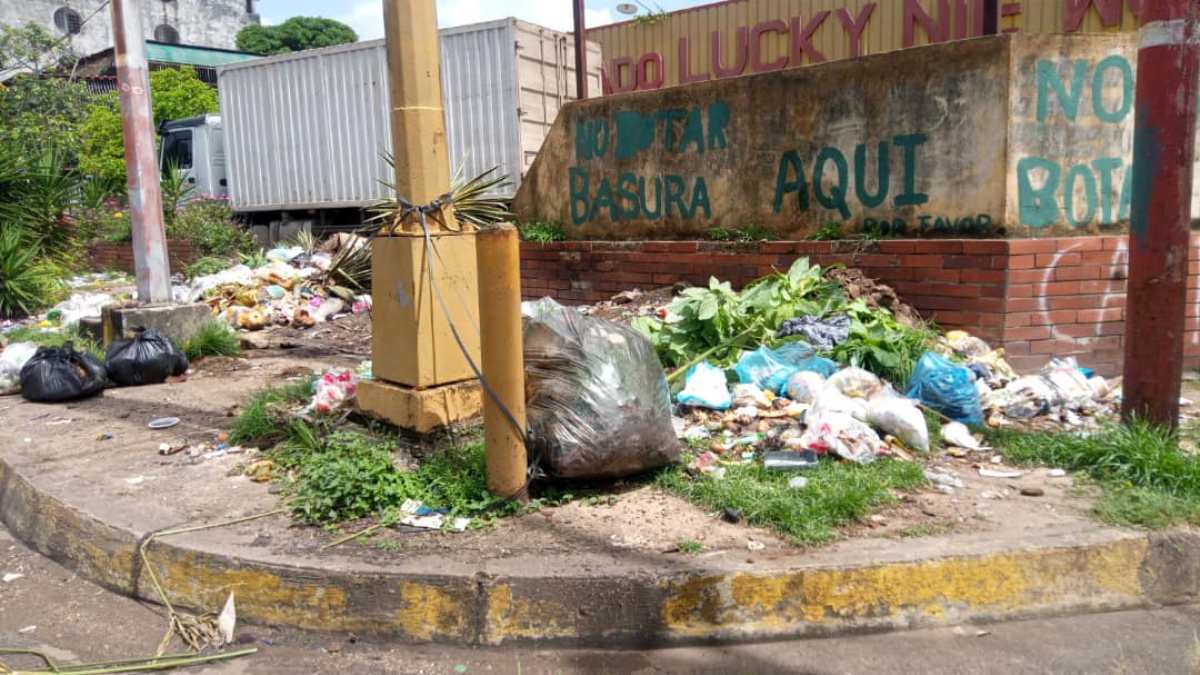 avenidas de maturin amanecieron convertidas en basurero laverdaddemonagas.com basura en comercio