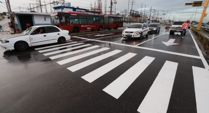 Demarcan y señalizan la intersección de Alto Guri con la avenida Bella Vista