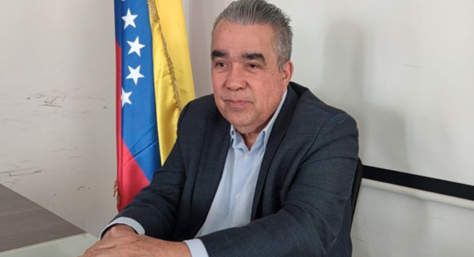 Diputado Luis Eduardo Martínez postula su candidatura presidencial en Acción Democrática