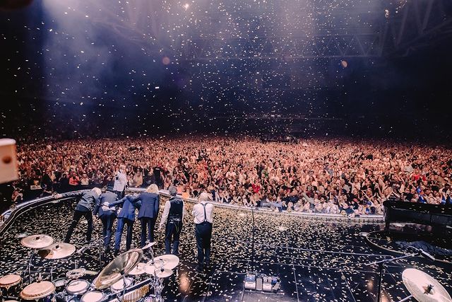 ¡Emotivo! Elton John se despide de los escenarios con un show inolvidable en Estocolmo