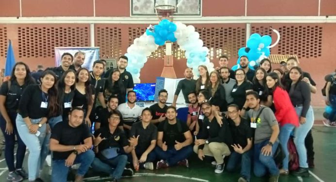 Escuela de Ingeniería de Sistemas y Petróleo presentó proyectos en la UDO