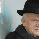 Mila Kundera muere exiliado en París a los 94 años