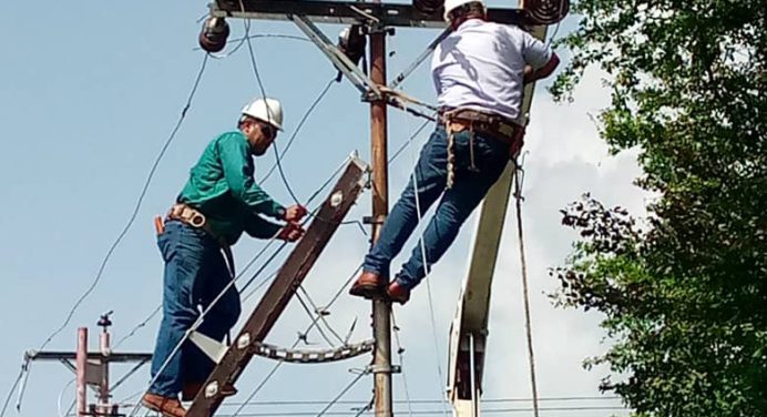 Fortalecen servicio eléctrico a más de 7 mil habitantes al norte de Maturín