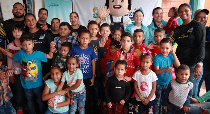 Fundación Niño Simón Monagas agasaja a infantes con necesidades especiales