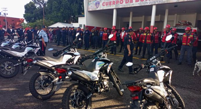 Gobernador Luna fortalece a Bomberos y Protección Civil con 10 nuevas motos