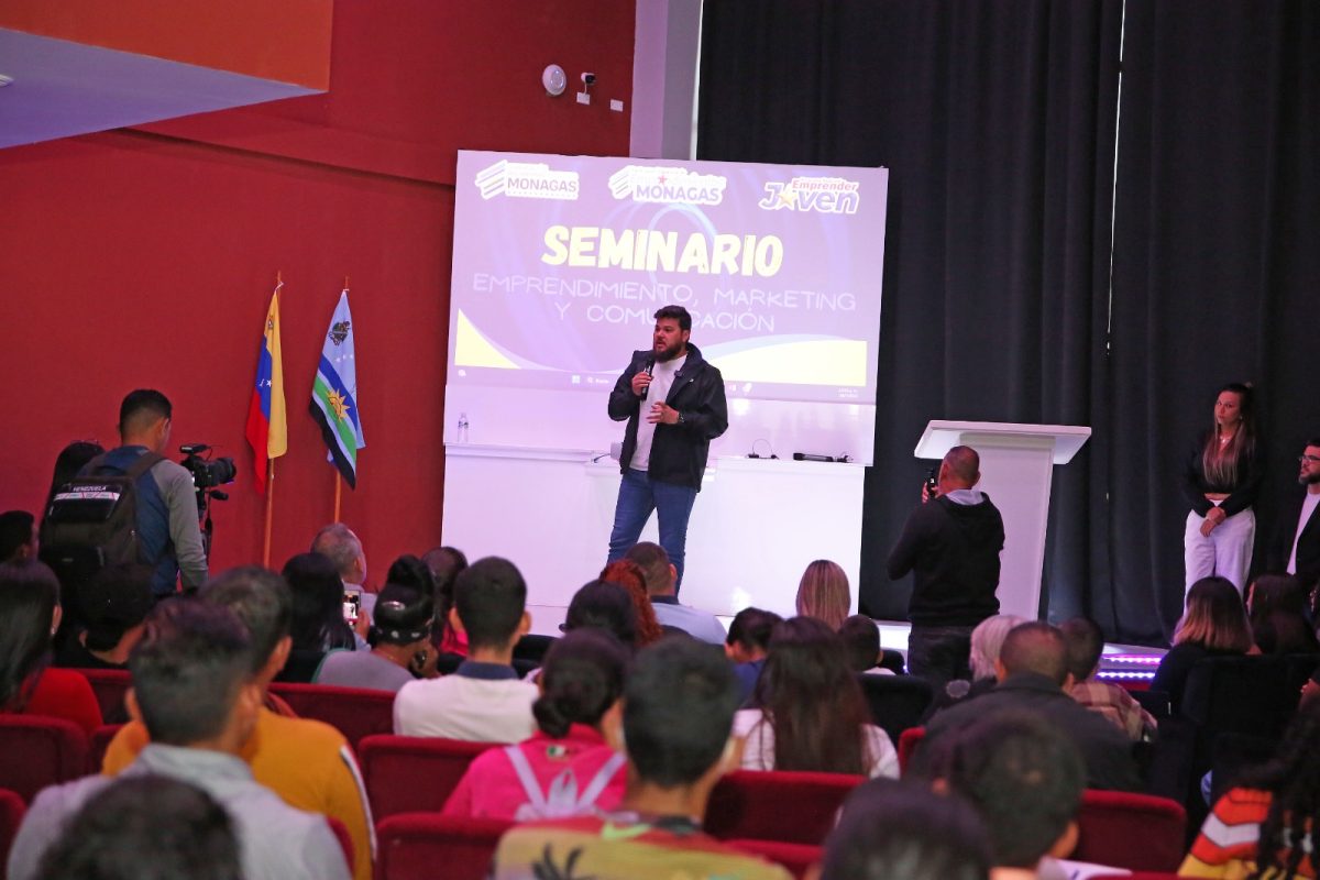 gobernador luna impulsa la formacion de jovenes emprendedores para dinamizar la economia laverdaddemonagas.com luna3