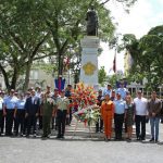 Ofrenda floral al Padre de la Patria en honor al Día Nacional del Policía, en Monagas