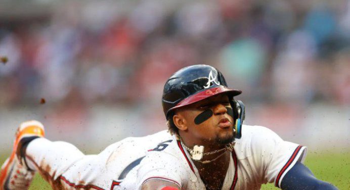 ¡Indetenible! Ronald Acuña Jr. roba la base 40 y hace historia en la MLB