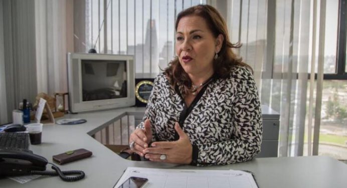 María Carolina Uzcátegui renunció a la Comisión Nacional de Primaria