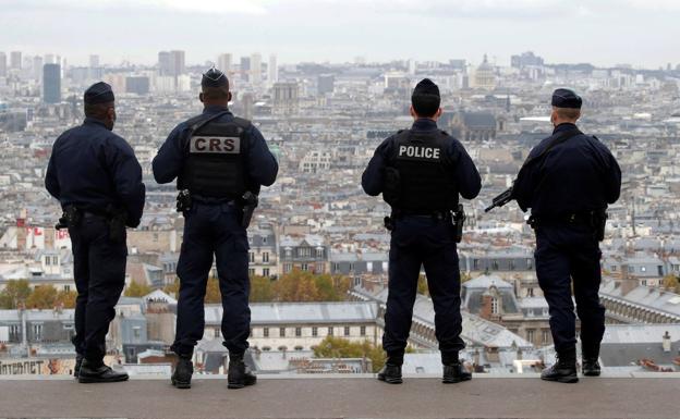 mas de 90 detenidos y 255 carros quemados durante celebracion del dia de francia laverdaddemonagas.com medidas de seguridad dia nacional de francia. jpg