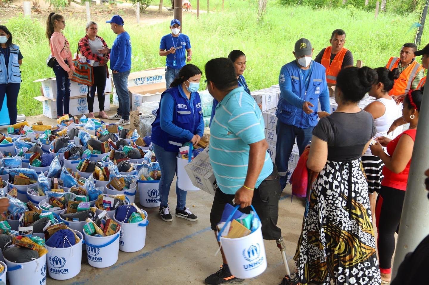 Venezolanos reciben medicinas, alimentos e insumos de la ONU