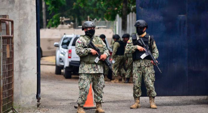 Militares ingresan a cárcel de Ecuador tras una nueva masacre