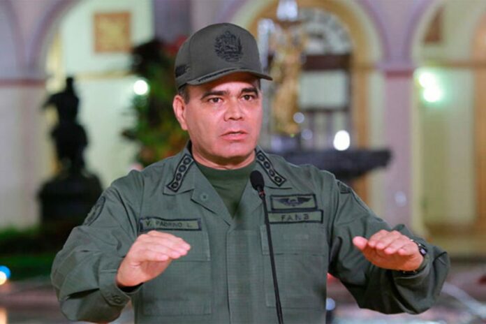 Padrino López advierte sobre operaciones del Comando Sur