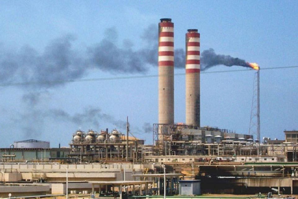 Paralizada producción de gasolina en refinería de Cardón