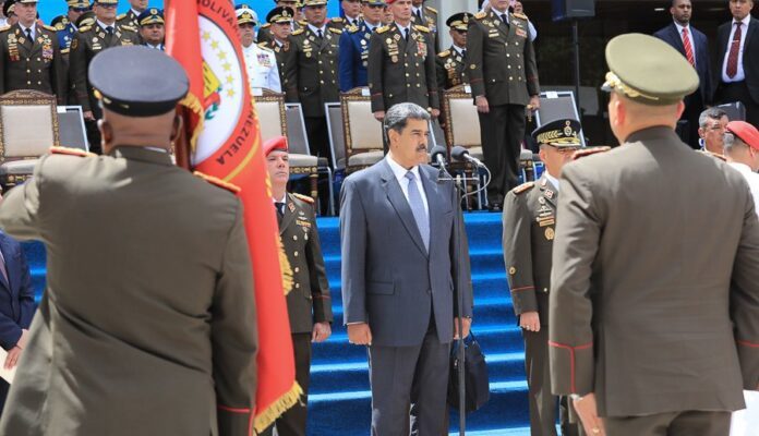 El presidente Nicolás Maduro encabezó acto de la FANB, este jueves