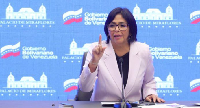 Vicepresidenta Delcy Rodríguez desmintió paralización de envíos puerta a puerta a Venezuela