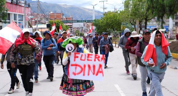 Vuelven las protestas a Perú para exigir la renuncia de Boluarte