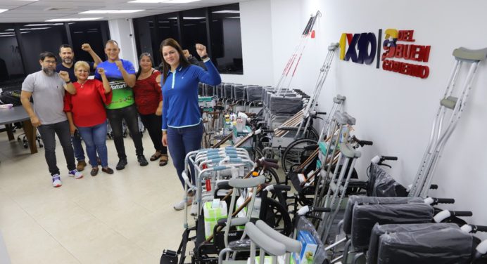 1×10 del buen gobierno entrega 130 ayudas técnicas para parroquias de Maturín
