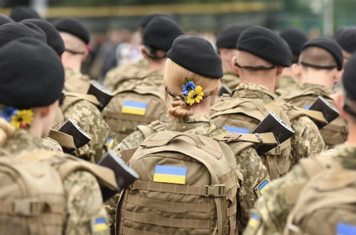 Ucrany Rusia cumplen 18 meses peleando en una guerra