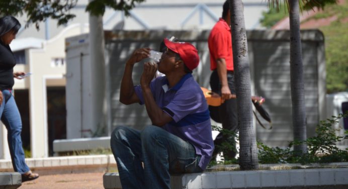 ¡A hidratarse! Temperatura llega a 39°en varias regiones del país y seguirá subiendo