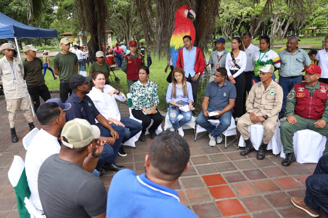 alcaldesa ana fuentes inicia la recuperacion del parque andres eloy blanco laverdaddemonagas.com parque3