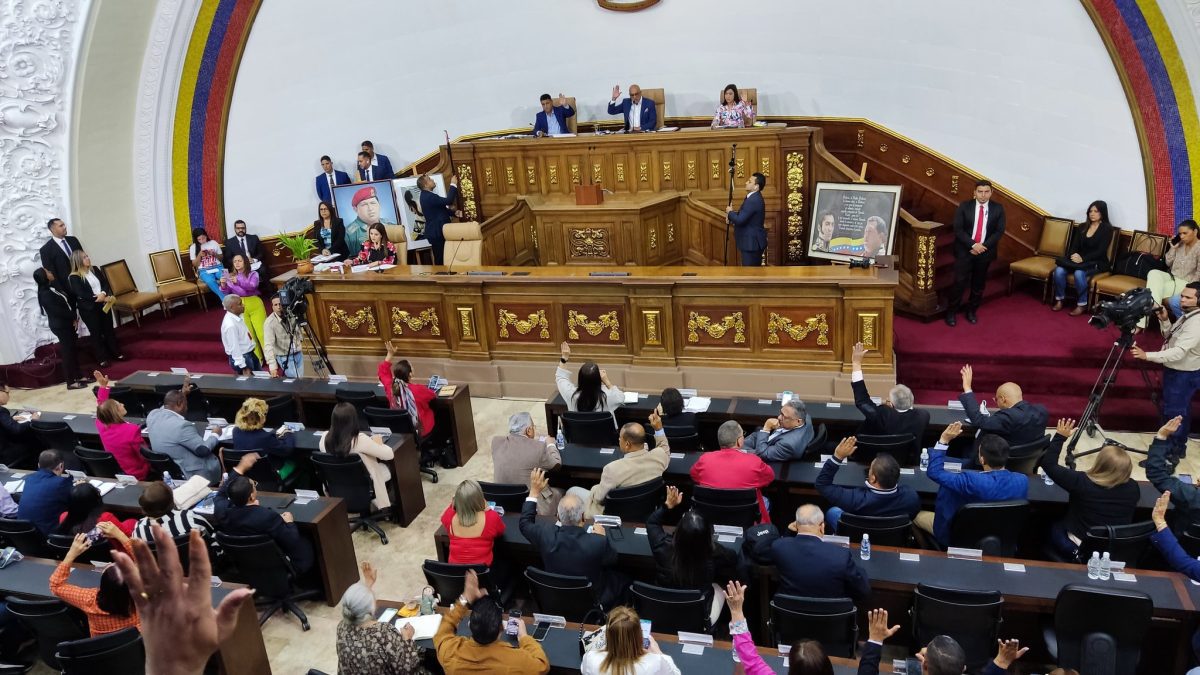 La Asamblea Nacional autorizó la designación de los dos nuevos embajadores de Venezuela