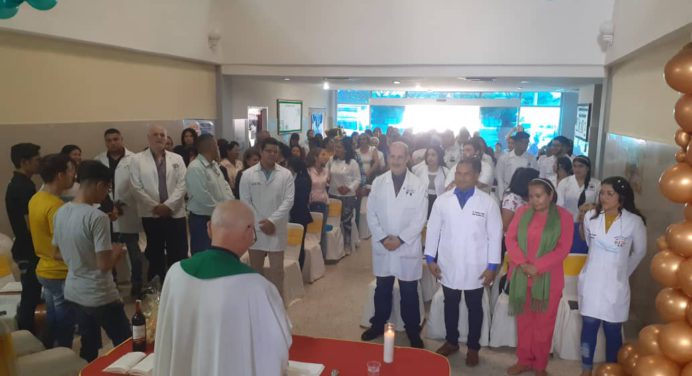 Celebran 37 aniversario del Ambulatorio Vargas en Los Guaritos de Maturín