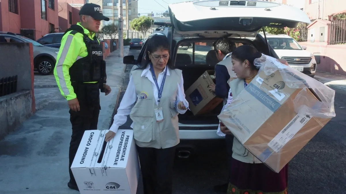 Ecuador, agobiado por el crimen, busca recuperar tranquilidad después de las elecciones