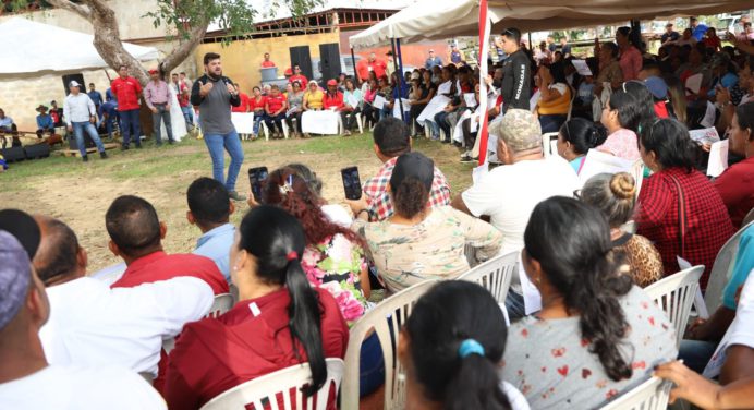 Ernesto Luna y Poder Popular del municipio Libertador priorizan centros primarios de salud