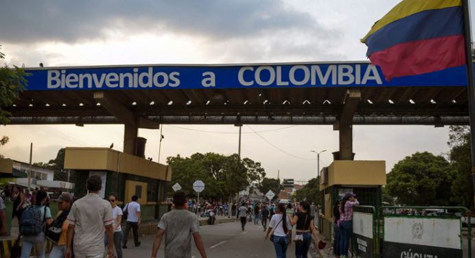 Gobierno venezolano promueve intercambio comercial de empresarios con Colombia