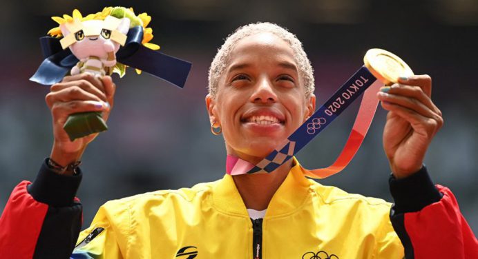 Hace dos años Yulimar Rojas conquistó la medalla de oro en los Juegos Olímpicos
