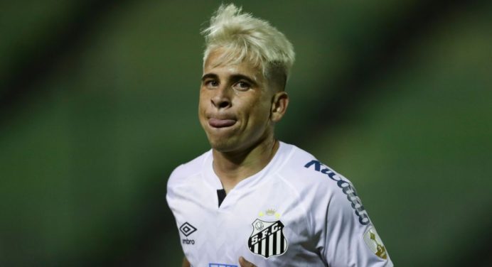 La situación de Yeferson Soteldo en el Santos pudiera tener un giro