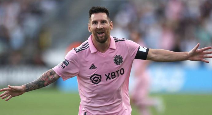 Messi anotó un golazo en su debut en la MLS