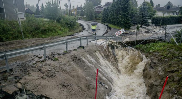Miles de evacuados al sur de Noruega por inundaciones