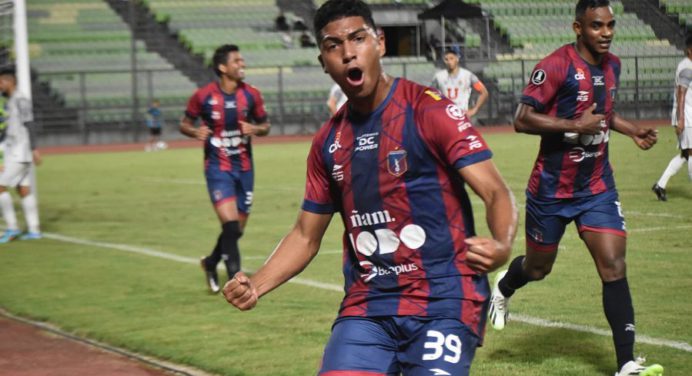 Monagas SC luchó hasta el final y consiguió el triunfo ante UCV FC