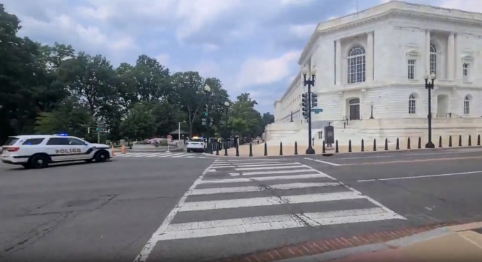 Policía desalojó edificio del Senado de Estados Unidos ante posible amenaza de tiroteo