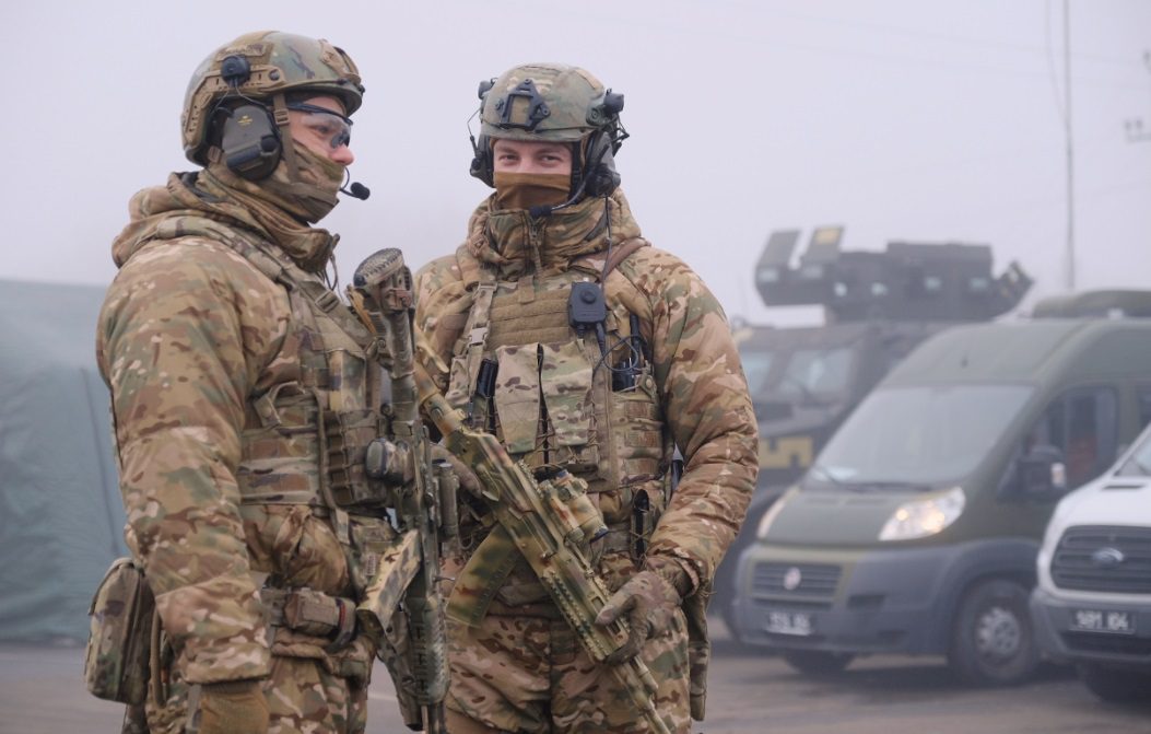 Ucrania recupera los restos de 84 soldados caídos en combate