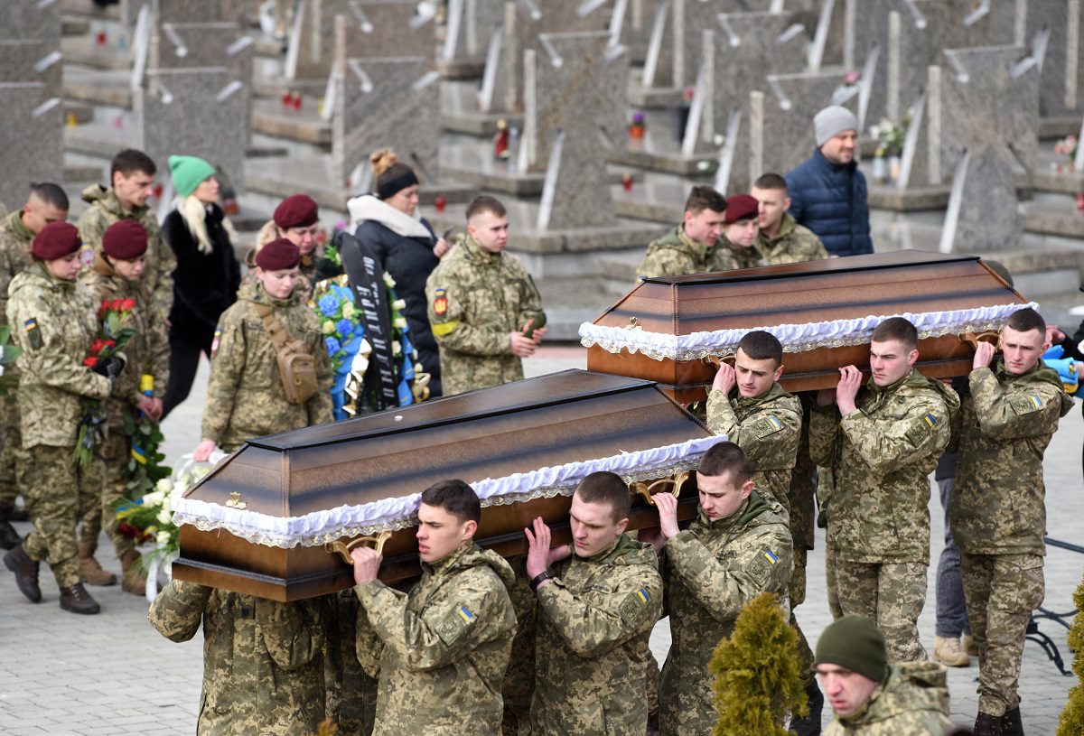 ucrania recupera los restos de 84 soldados caidos en combate laverdaddemonagas.com