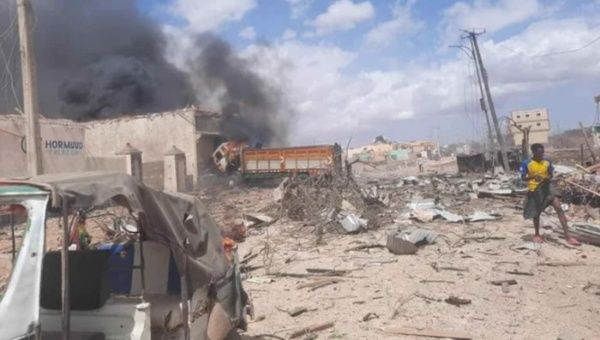 Atentado en el centro de Somalia deja 18 muertos