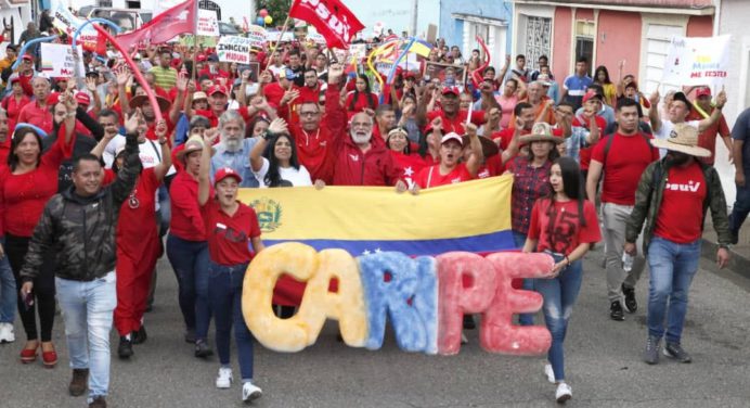 Con compromiso marcharon en Caripe en apoyo al Presidente Maduro