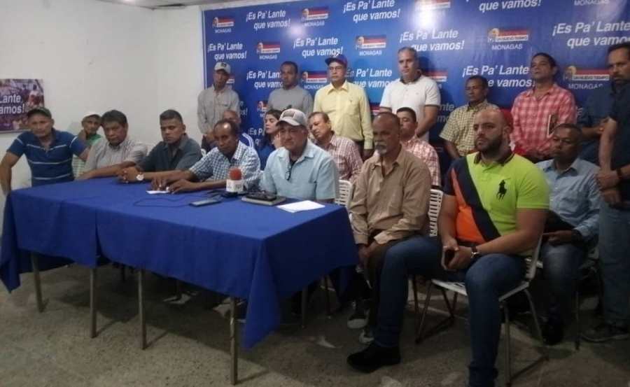 Exalcaldes se pronunciaron por la unidad