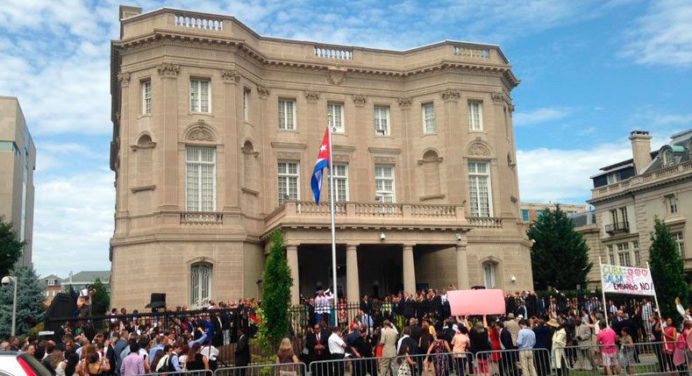 Gobierno de Venezuela condenó «ataque terrorista» a embajada cubana en EE.UU.