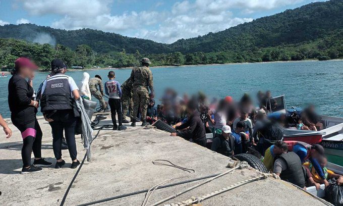 Interceptan lanchas con migrantes venezolanos en Panamá