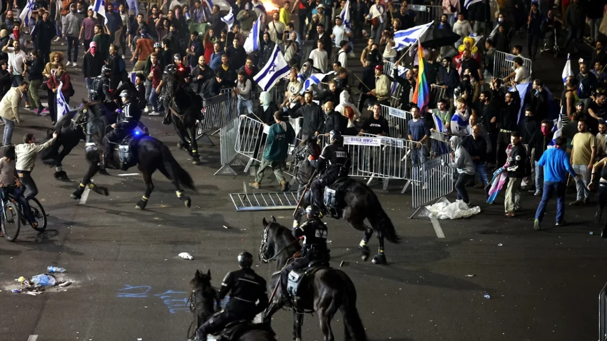 ¡Israel colapsado por protestas! Más de 100.000 personas salen en rechazo a Netanyahu