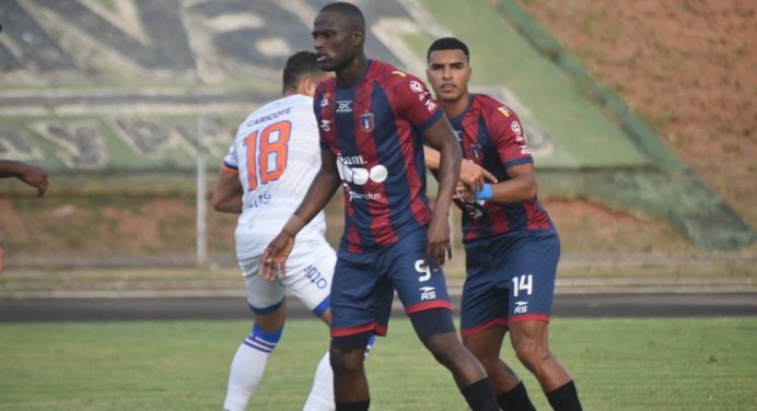 Monagas SC no pudo sumar ante Angostura FC