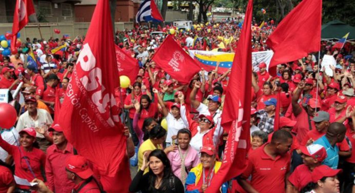 Oficialismo marchó a favor del Esequibo en Caracas